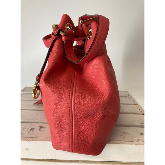 MICHAEL KORS, LARGE PINK PEBBLED LEATHER HANDBAG WITH TASSEL - Picture 5 of 16